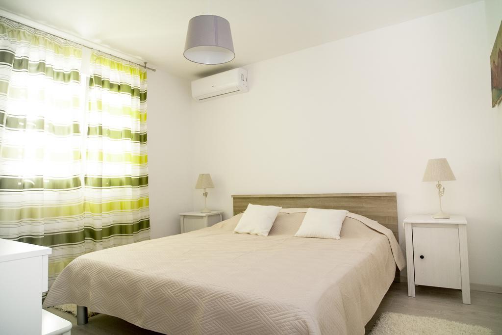 Apartment Ema 로고즈니차 외부 사진