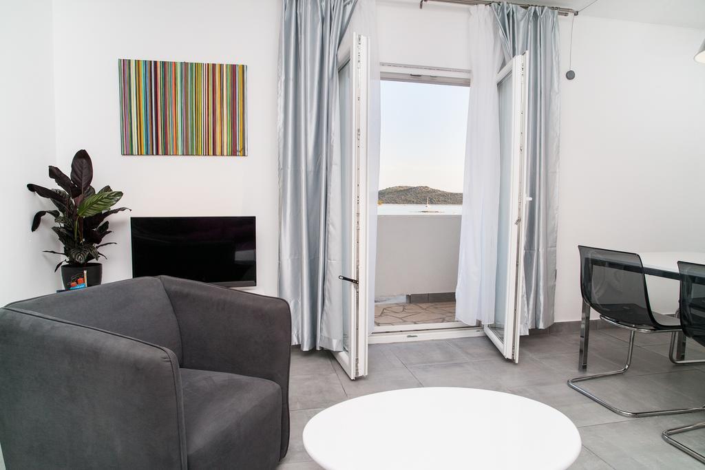 Apartment Ema 로고즈니차 외부 사진